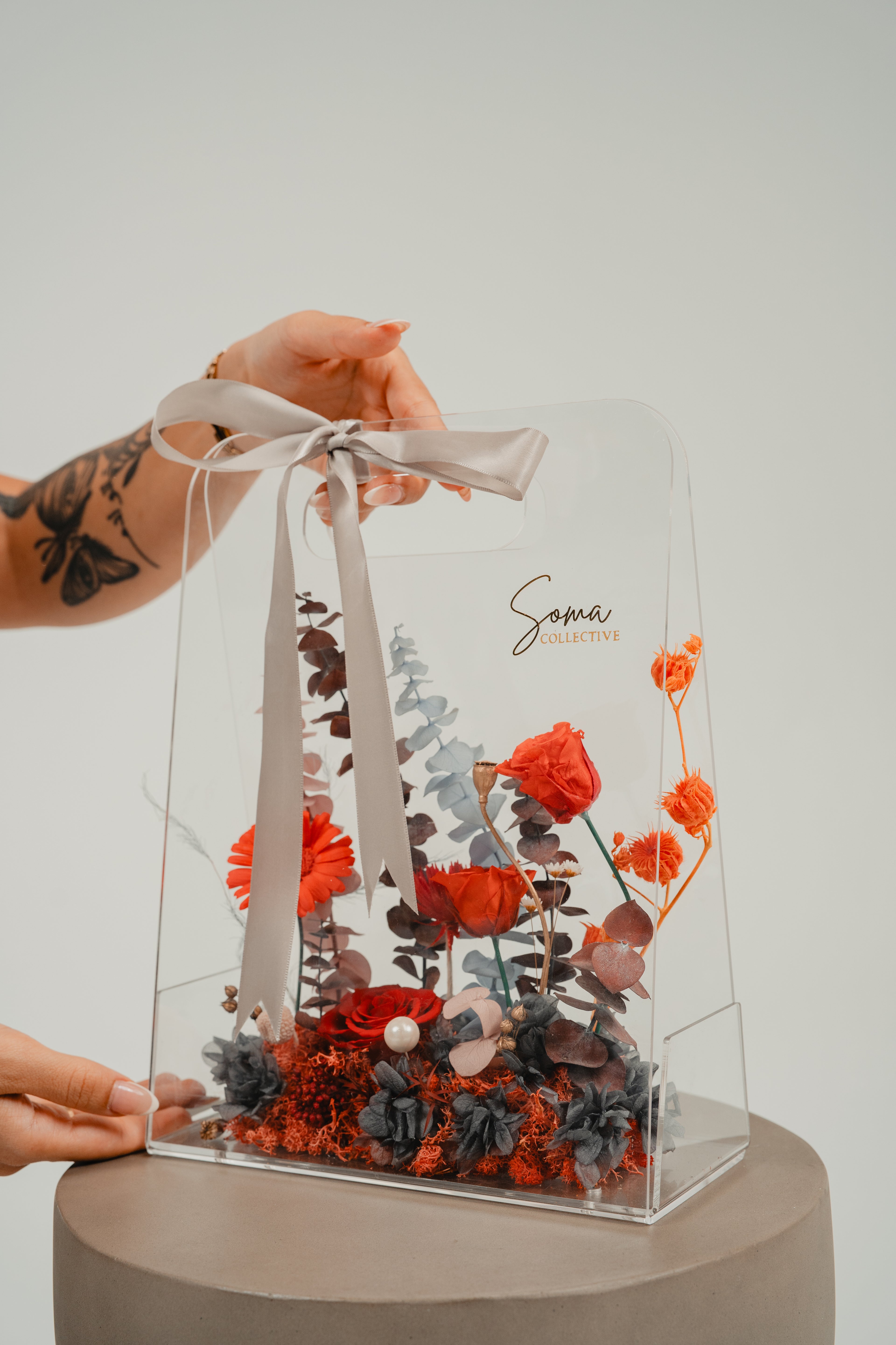 Acrylic Handheld Florals - Red