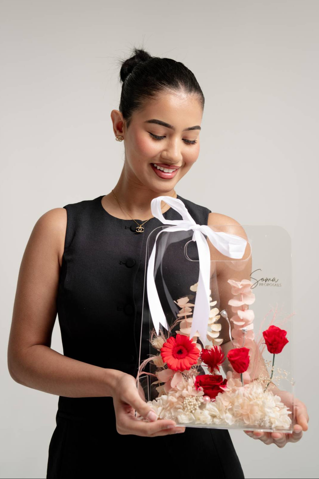 Acrylic Handheld Florals - Red & White