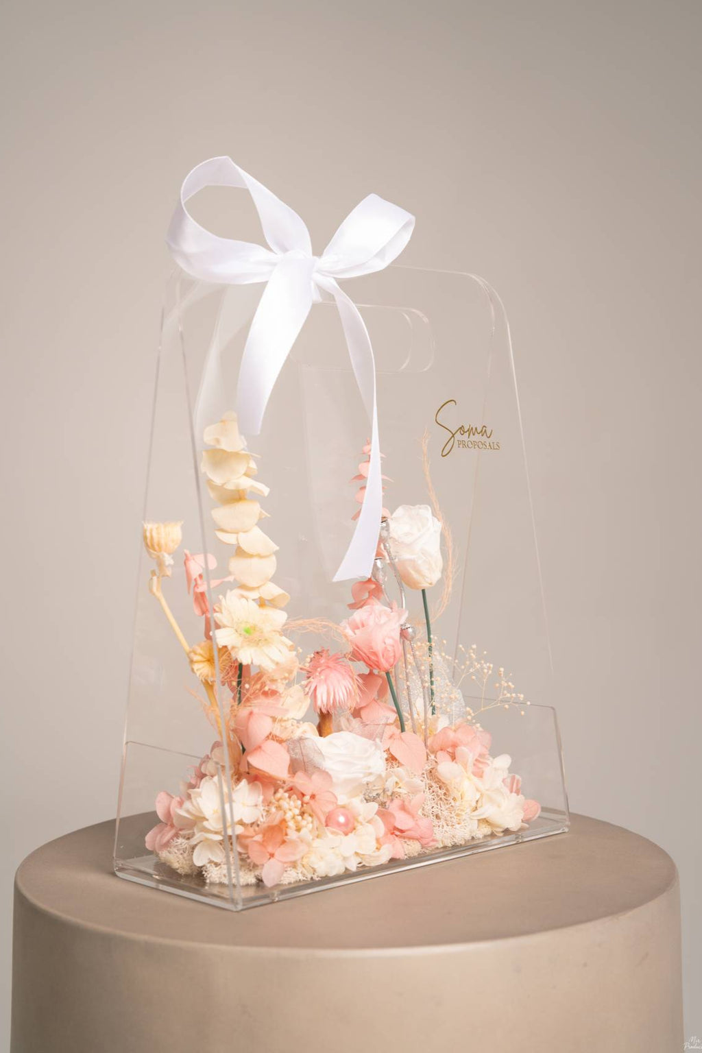 Acrylic Handheld Florals - Pink & White